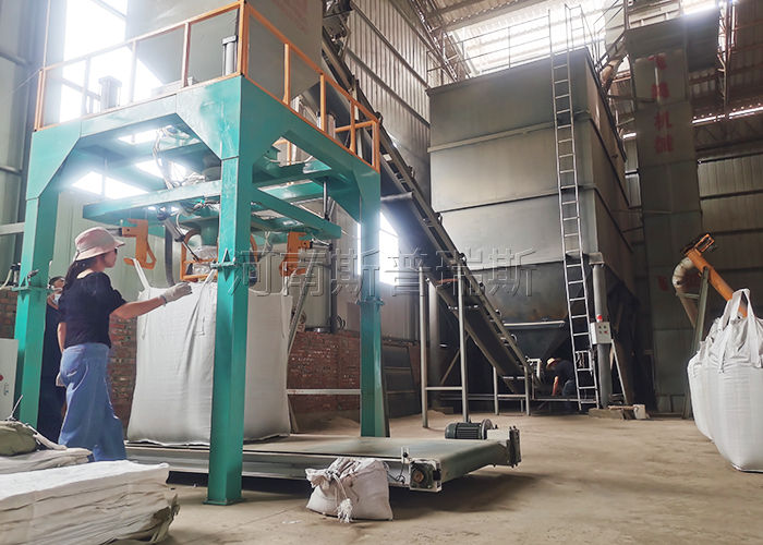 细沙吨袋包装机现场